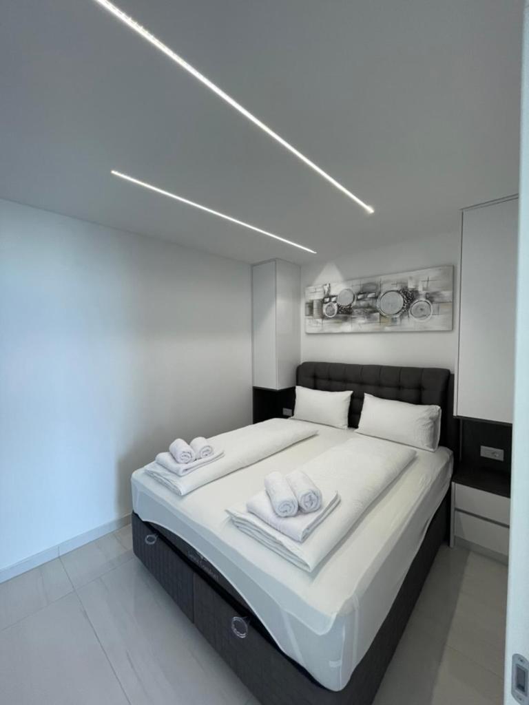 Villa San Sebastian-Direct Sea View باشْكا المظهر الخارجي الصورة